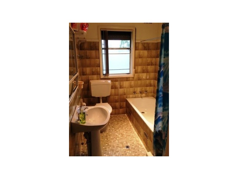 92 Lucretia Road, Seven Hills NSW 2147