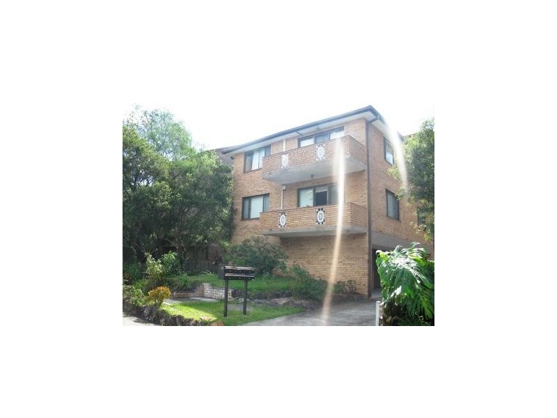 2/14 Alfred Street, Westmead NSW 2145