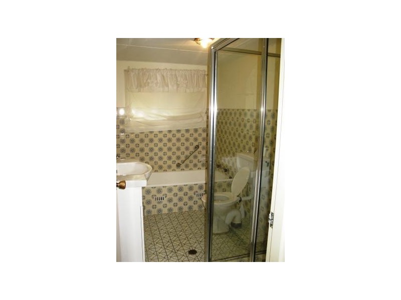 2/14 Alfred Street, Westmead NSW 2145