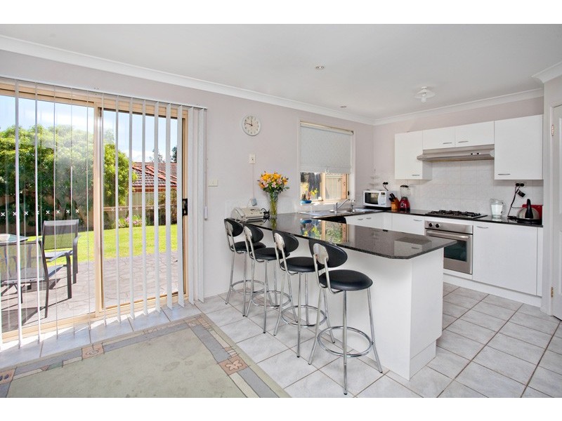 6 Kentia Court, Stanhope Gardens NSW 2768