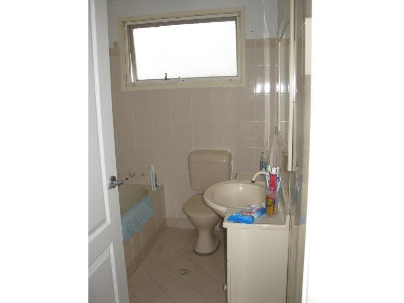 27 Hunter Street, Blacktown NSW 2148