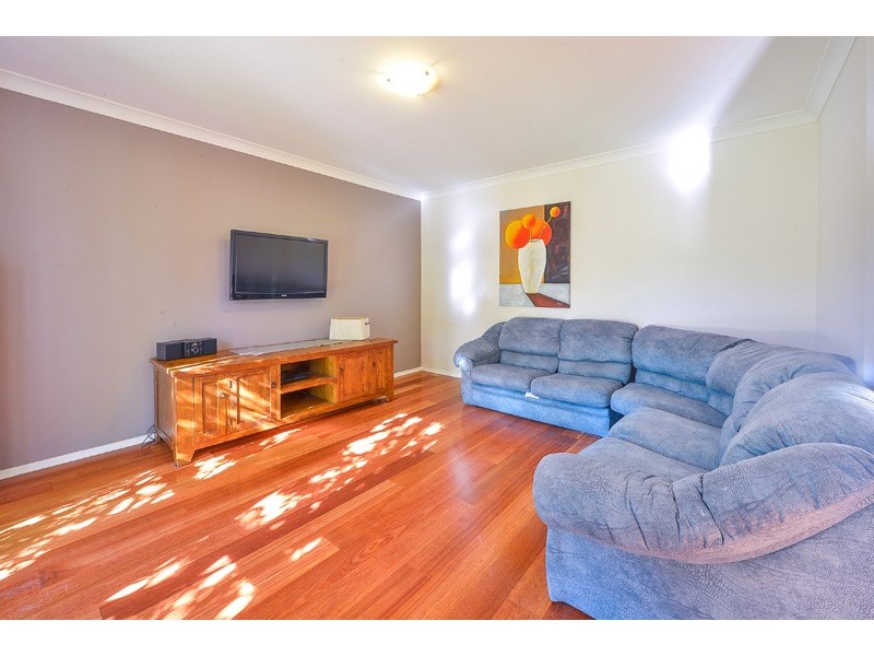 6 Berrimilla Way, Beaumont Hills NSW 2155