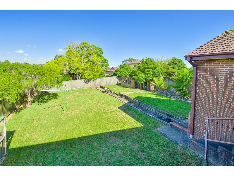 15 Sutherland Avenue, Kings Langley NSW 2147