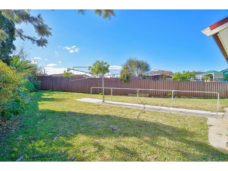 8 Dell Street, Blacktown NSW 2148