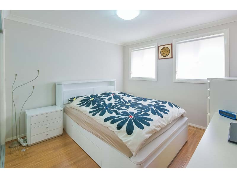 2/17 Foxhills Crescent, Prospect NSW 2148