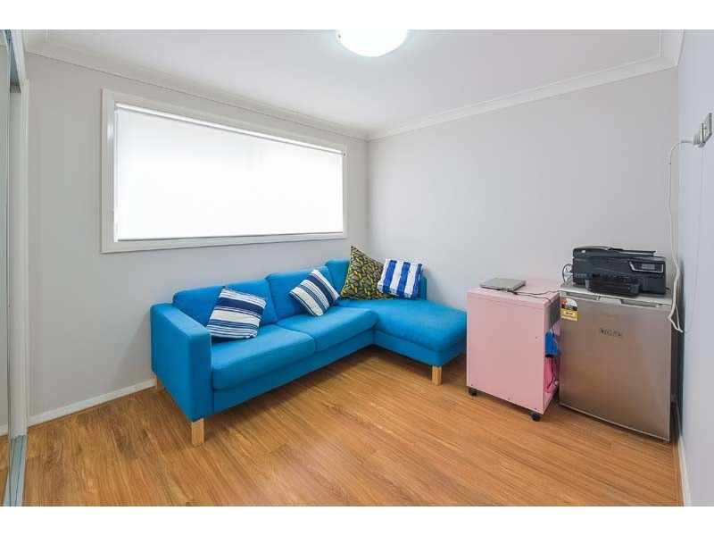 2/17 Foxhills Crescent, Prospect NSW 2148