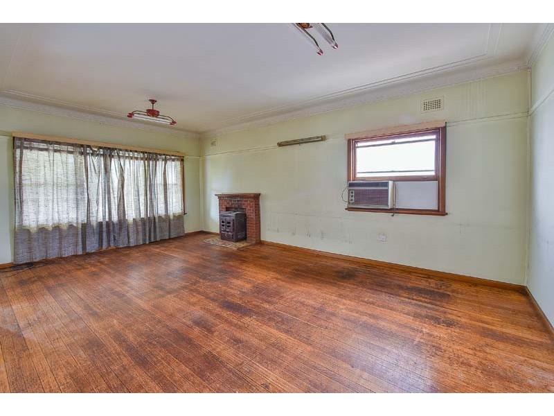 5 BOOREEA STREET, Blacktown NSW 2148