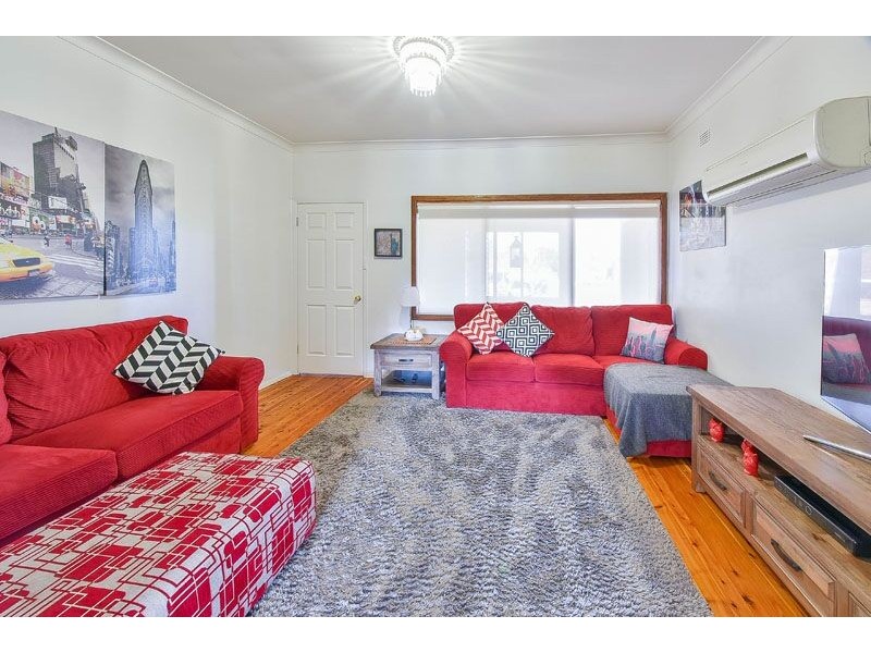 34 James Street, Seven Hills NSW 2147