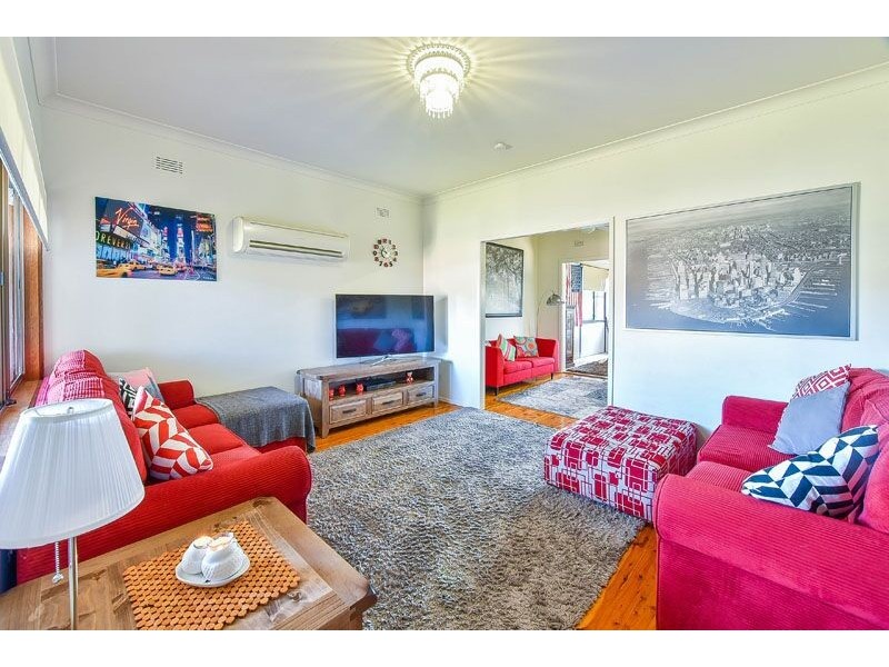 34 James Street, Seven Hills NSW 2147