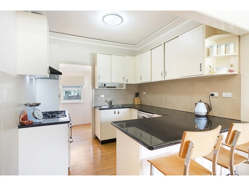 29 Hilltop Avenue, Blacktown NSW 2148