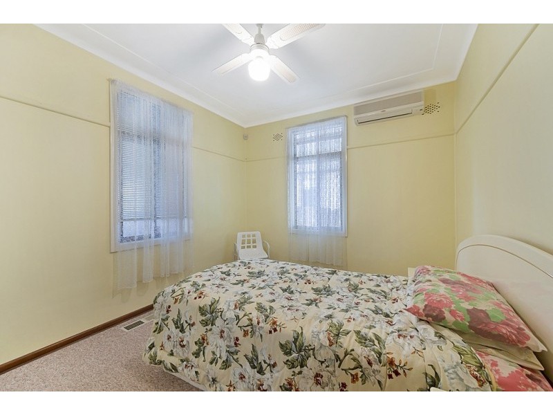 16 Faye Street, Seven Hills NSW 2147