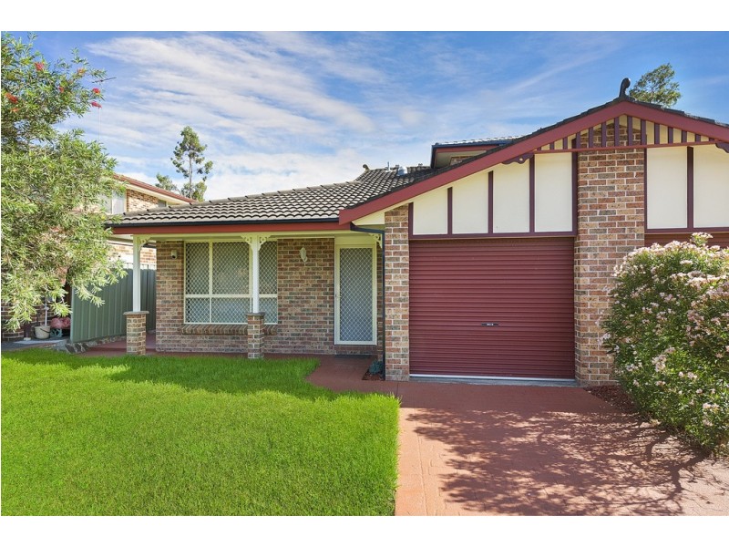 5a Lakewood Drive, Woodcroft NSW 2767
