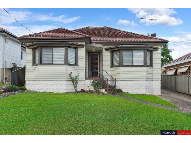 51 Oatlands Street, Wentworthville NSW 2145