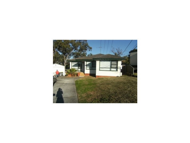 35 Highlands Crescent, Blacktown NSW 2148