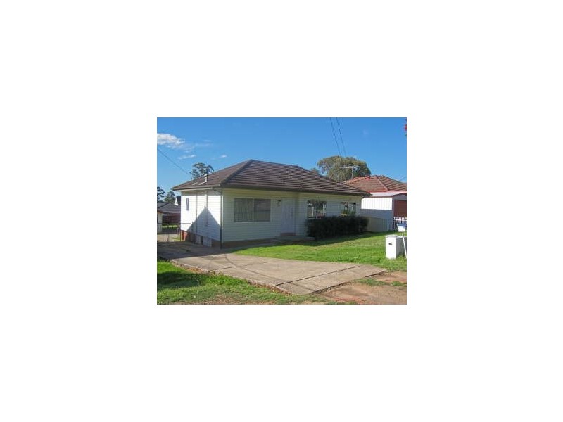 35 Dina Beth Avenue, Blacktown NSW 2148