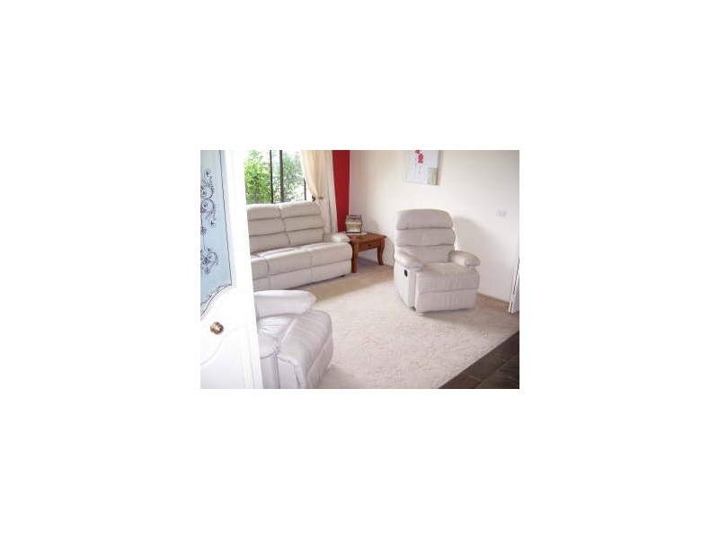 2 Adelphi Crescent, Doonside NSW 2767