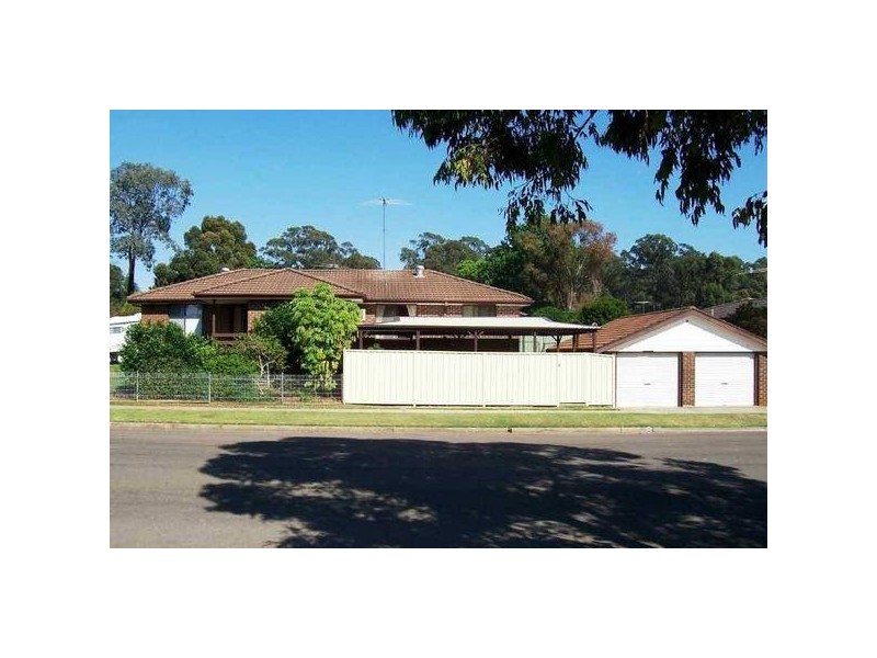 2 Adelphi Crescent, Doonside NSW 2767