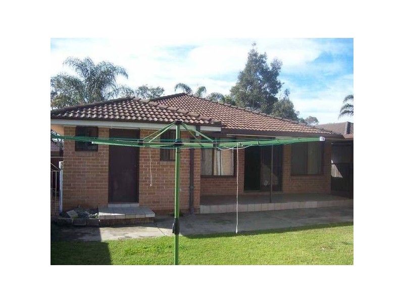 44 nellie stewart drive, Doonside NSW 2767