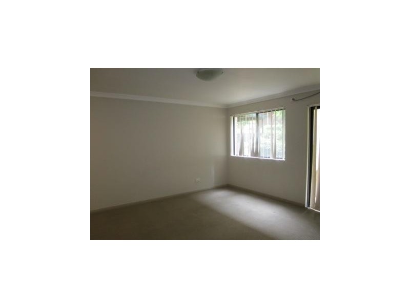 8/8-14 Oxford St, Blacktown NSW 2148