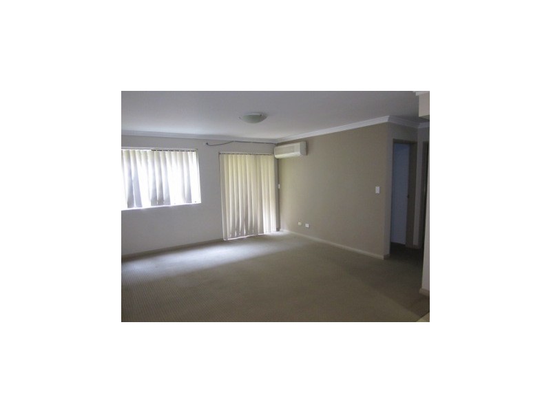 8/8-14 Oxford St, Blacktown NSW 2148