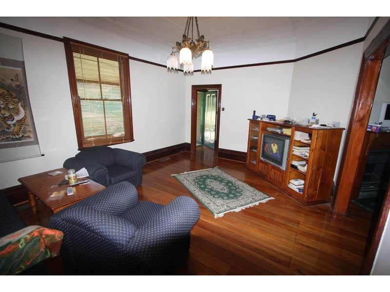 112 Queen Victoria Street, Bexley NSW 2207