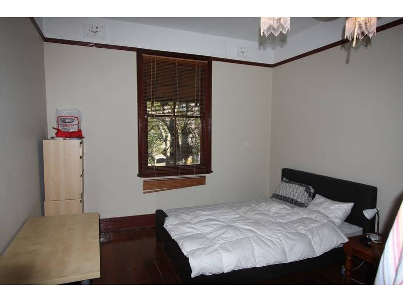 112 Queen Victoria Street, Bexley NSW 2207