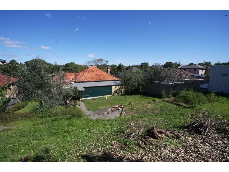 112 Queen Victoria Street, Bexley NSW 2207