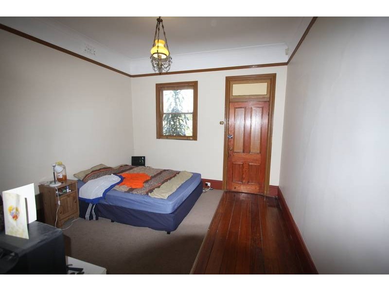 112 Queen Victoria Street, Bexley NSW 2207