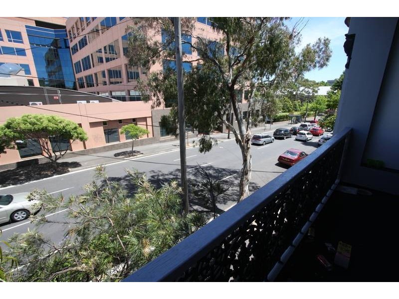 236 Chalmers St, Redfern NSW 2016