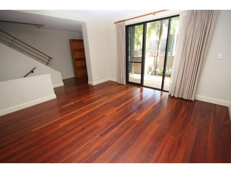 20 Cadigal Avenue, Pyrmont NSW 2009