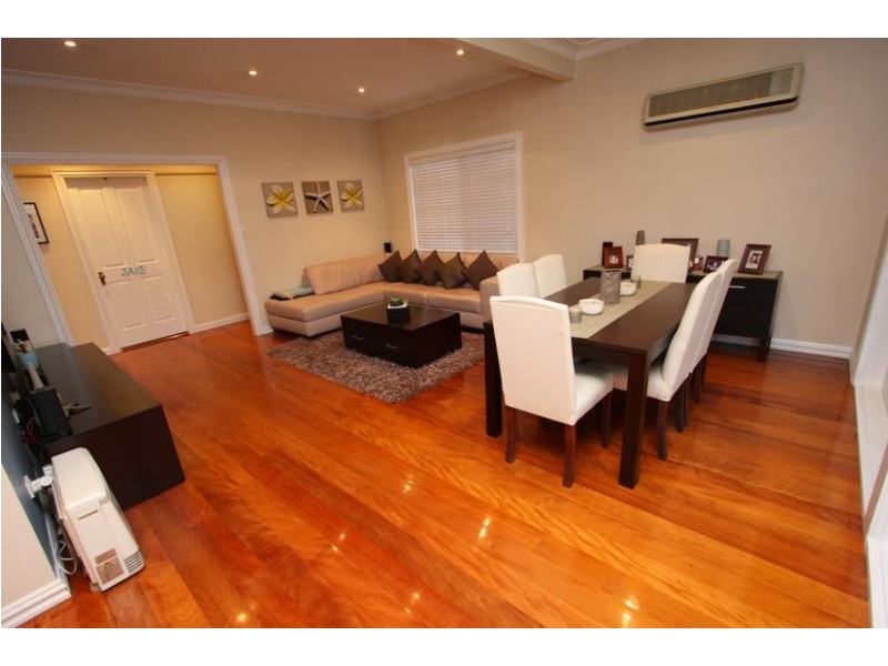 11 Robinson Street, Greenacre NSW 2190