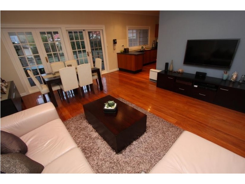 11 Robinson Street, Greenacre NSW 2190