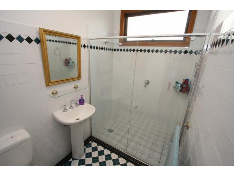 11 Robinson Street, Greenacre NSW 2190