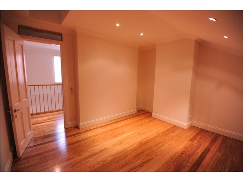 61 Little Mount St, Pyrmont NSW 2009