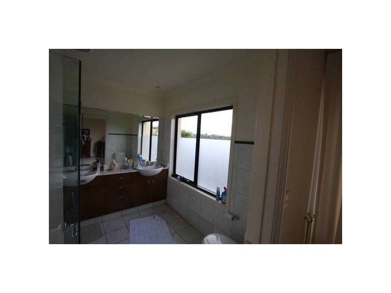 5 The Avenue, Linley Point NSW 2066