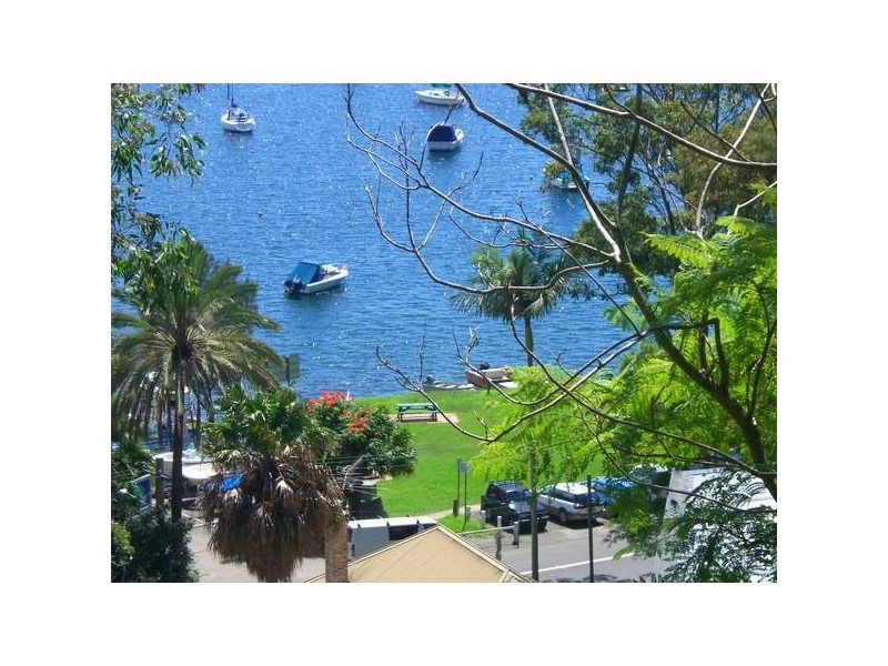 37 McCarrs Creek Rd, Church Point NSW 2105