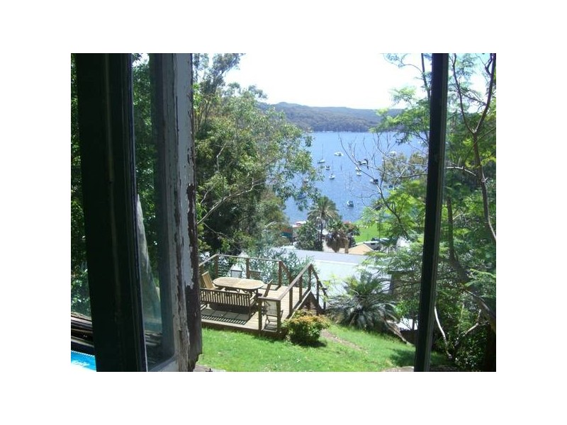 37 McCarrs Creek Rd, Church Point NSW 2105