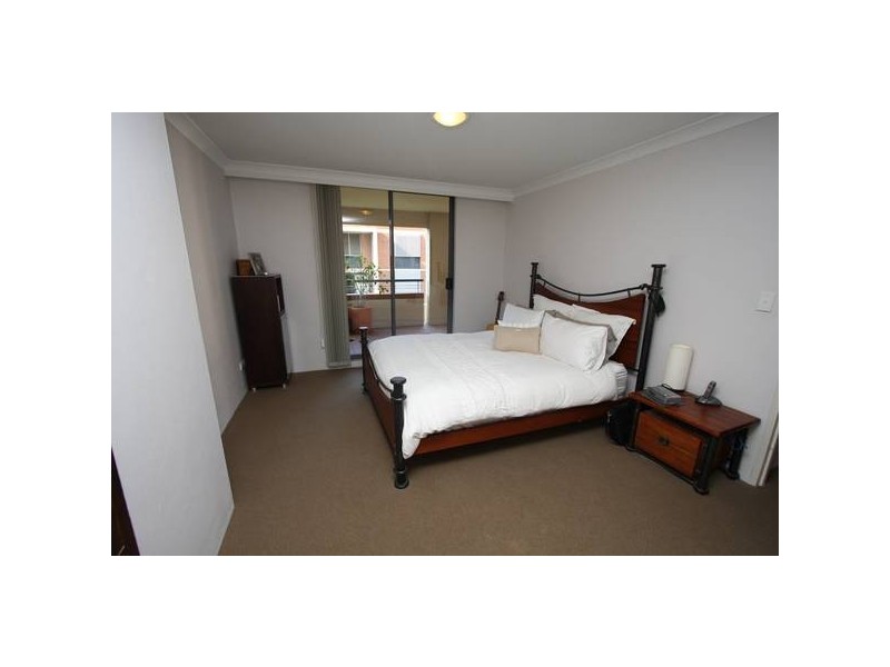 32/2-10 Quarry Master Drive, Pyrmont NSW 2009