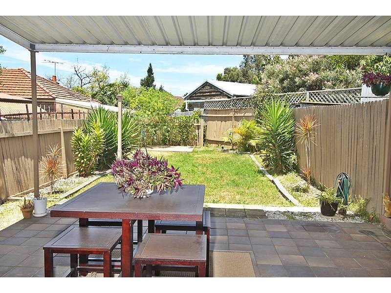 2A Benham Street, Dulwich Hill NSW 2203