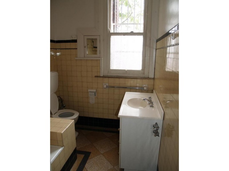 1/35 Elizabeth Street, Ashfield NSW 2131