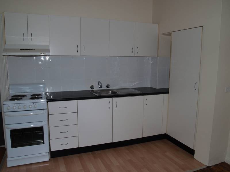 2/11 Northumberland Ave, Stanmore NSW 2048