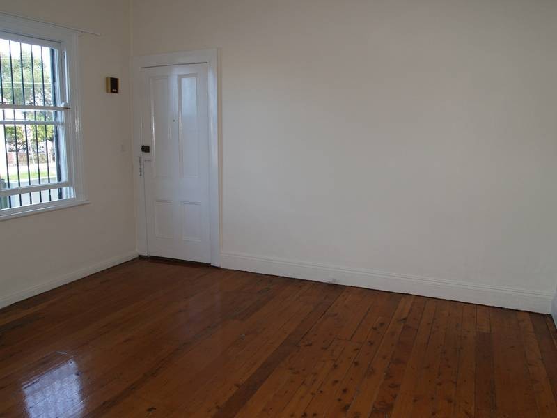 2/11 Northumberland Ave, Stanmore NSW 2048