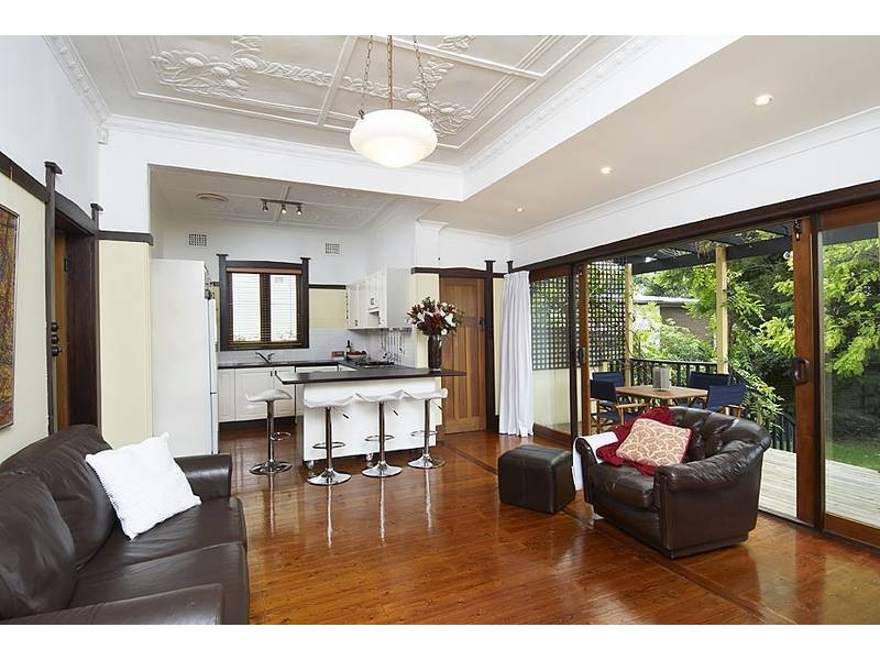 6 Abergeldie Street, Dulwich Hill NSW 2203