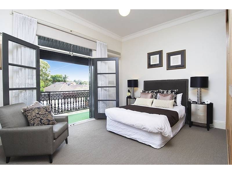 2 Henry Street, Lewisham NSW 2049