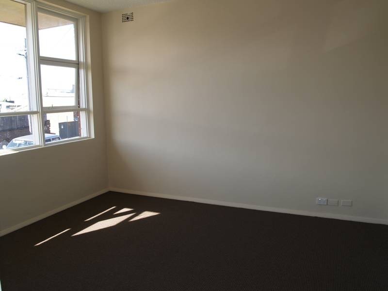 4/21A Queen Street, Petersham NSW 2049