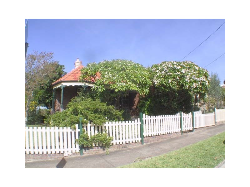 1/2 Hurlstone Ave, Summer Hill NSW 2130