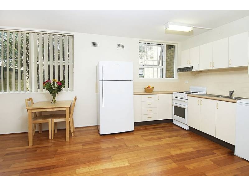 2E/98 Carlton Crescent, Summer Hill NSW 2130