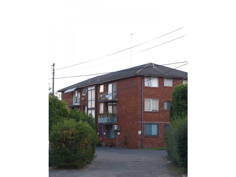 2/64 Arthur Street, Marrickville NSW 2204