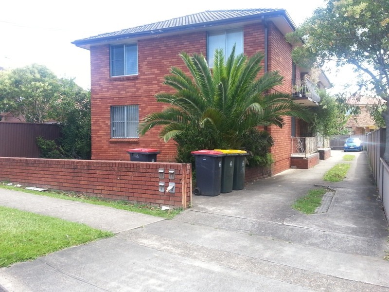 2/68 Hillard Street, Wiley Park NSW 2195