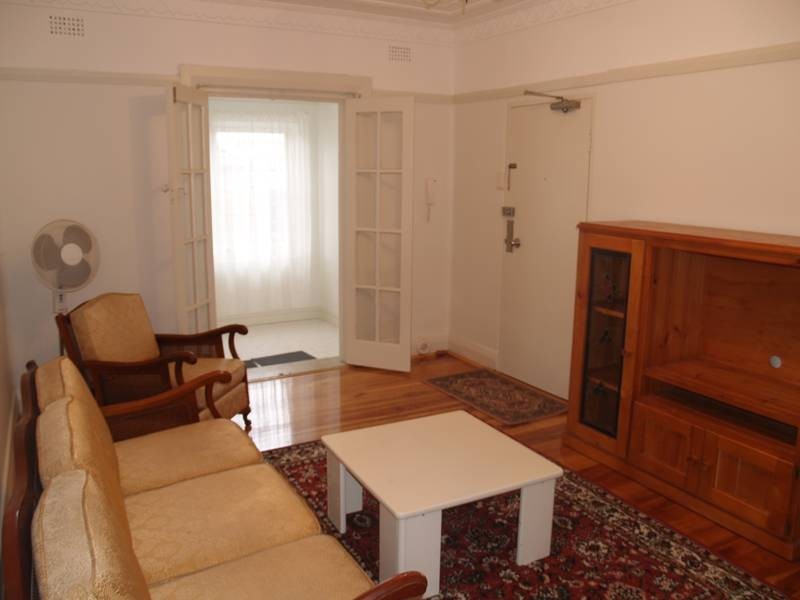 2/35 Elizabeth Street, Ashfield NSW 2131